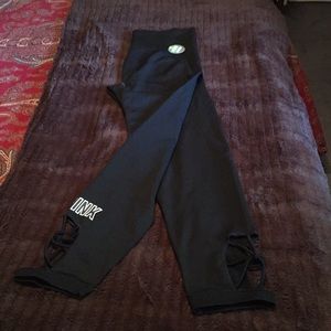 PINK Victoria's Secret Pants - New leggings PINK Victoria's Secret Pants - New leggings